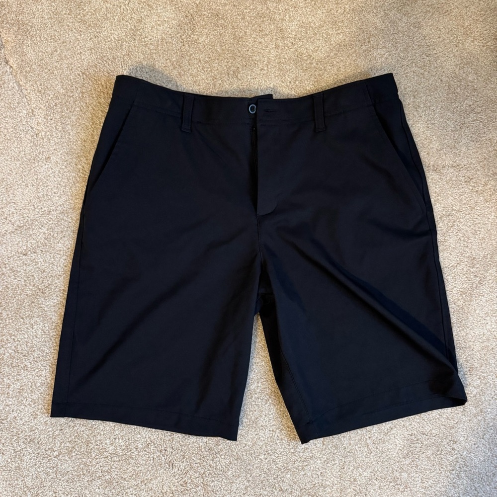 Under Armour Men's Black Flat Front Shorts